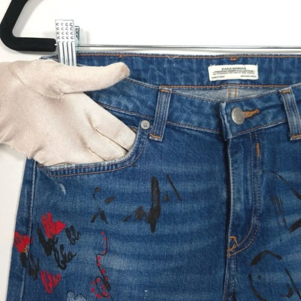 ZARA WOMAN DENIM PREMIUM COLLECTION Graffiti Size 2 RARE Blue Jeans 9863/265‎